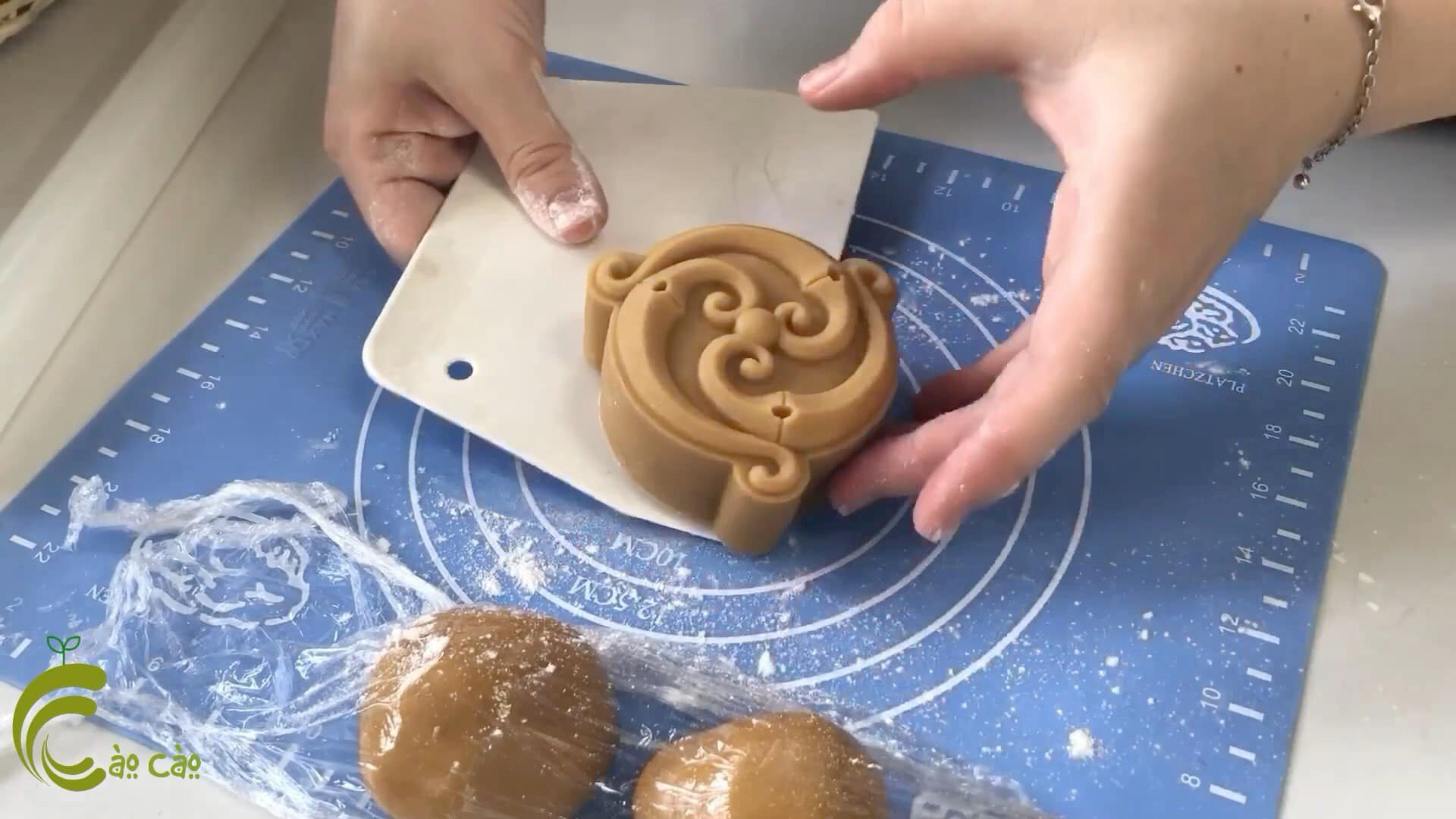 Cán bột và bọc nhân