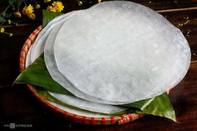 Vỏ bánh đa nem miền Bắc.