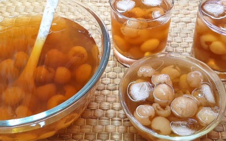 Loại trái cây đang vào mùa, giá cả phải chăng, ngập tràn tại chợ Việt, ai cũng yêu thích vì hương vị thơm ngon và tác dụng chữa mất ngủ, bổ dưỡng cho cơ thể - 9