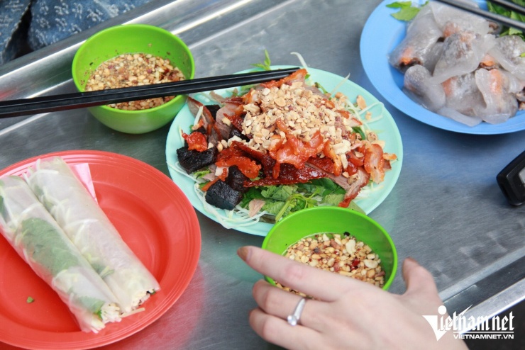 Món Nộm Bò Khô Hấp Dẫn