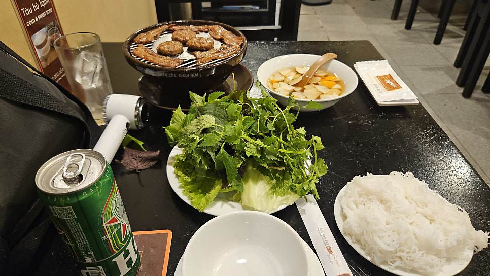 Món đặc sản Hà Nội khiến du khách Hàn Quốc luôn thèm nhớ - 2