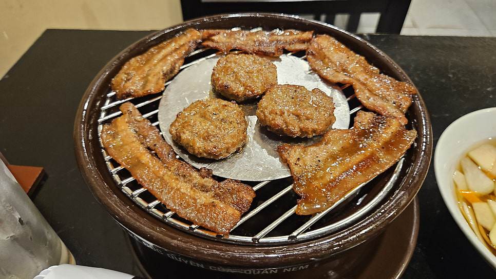 Món đặc sản Hà Nội khiến du khách Hàn Quốc luôn thèm nhớ - 3