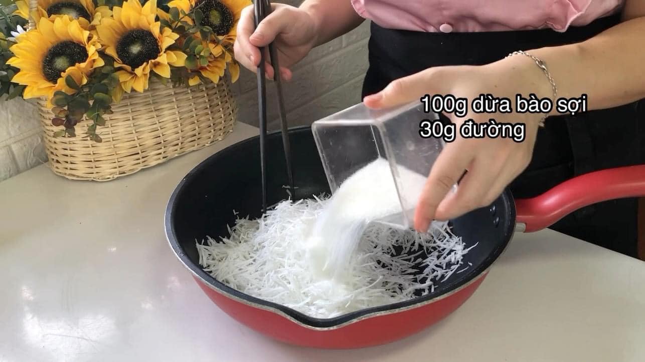 Dừa bào sợi ướp với đường