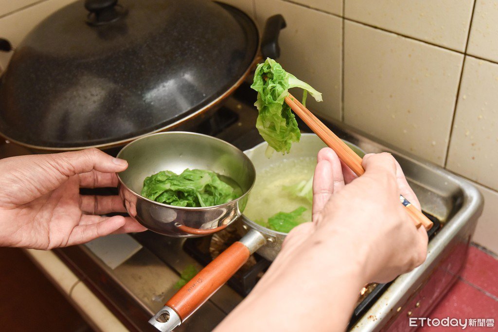 Mẹo luộc rau ngon