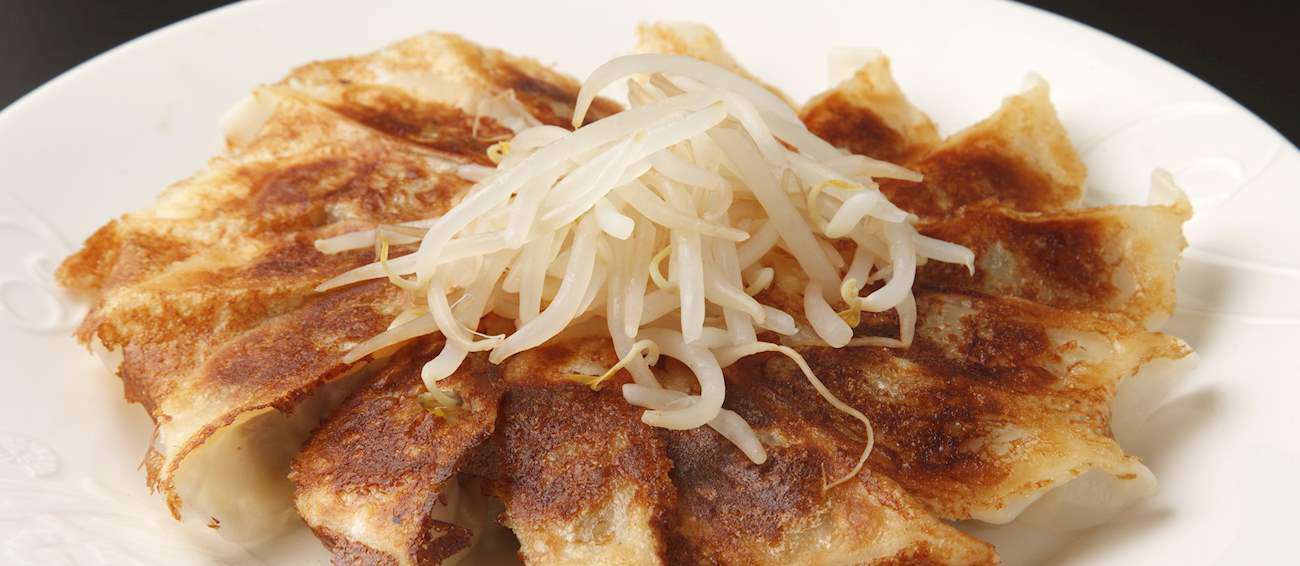 Khám phá 10 món ăn được yêu thích nhất Nhật Bản - 1