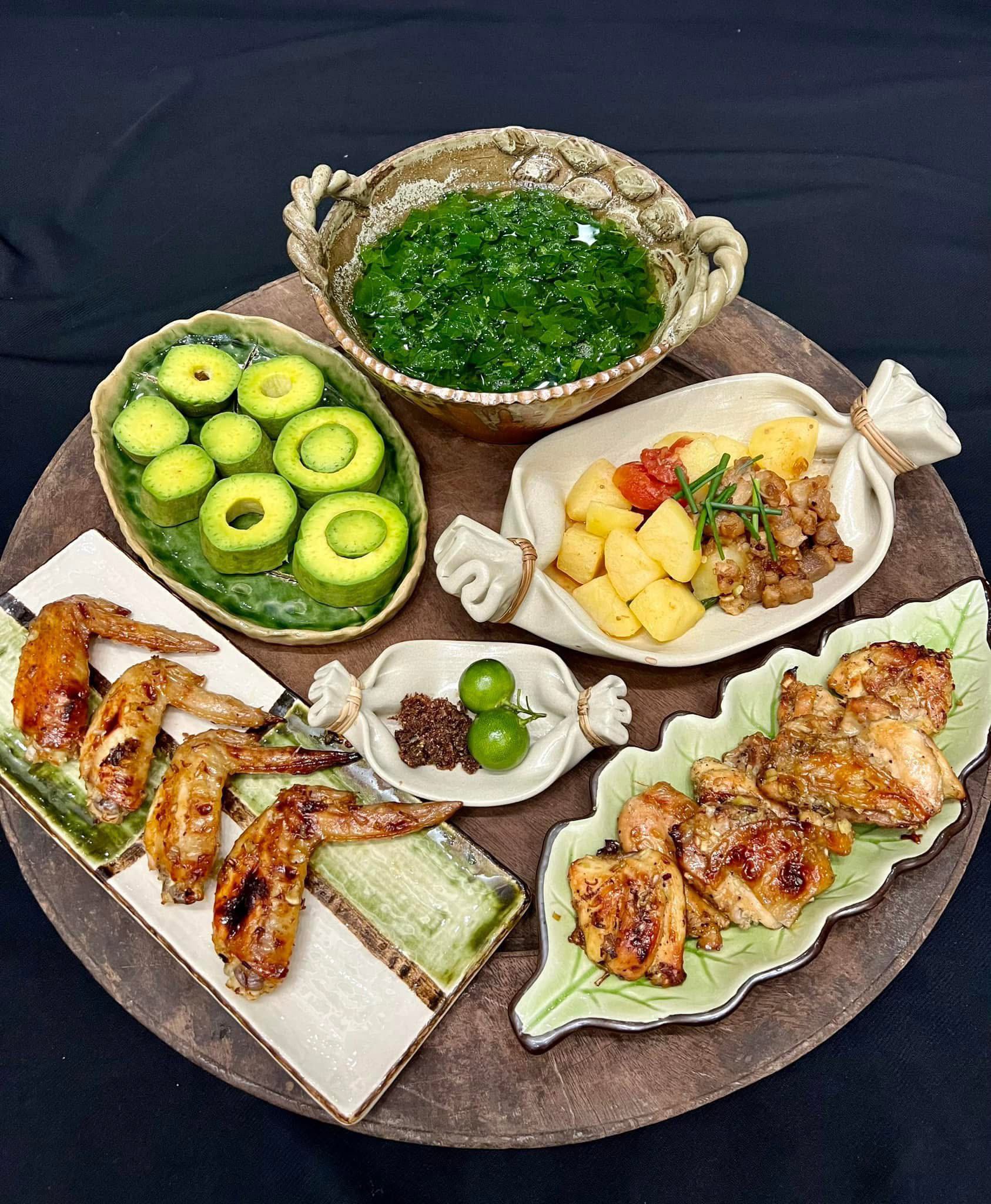 Gà nướng - Canh rau ngót - Khoai tây hầm