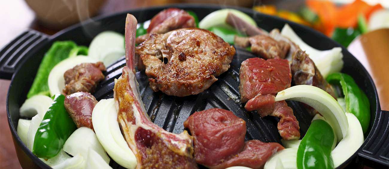 Khám phá 10 món ăn được yêu thích nhất Nhật Bản - 7